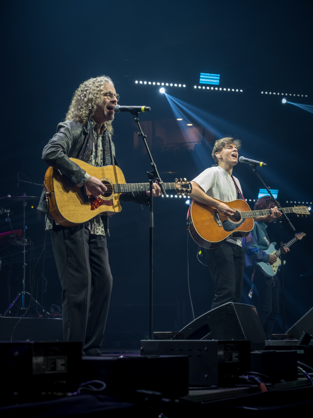 Jukka Leppilampi ja Juhani Tikkanen MNF-lavalla